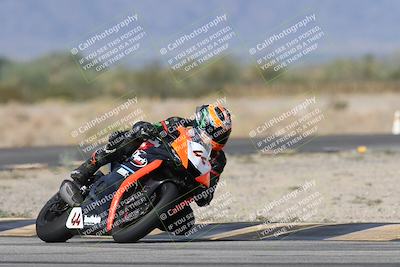 media/Nov-16-2025-Race Pace (Sun) [[8c5fa54630]]/Verified Riders/7-Turn 4 (1155am)/